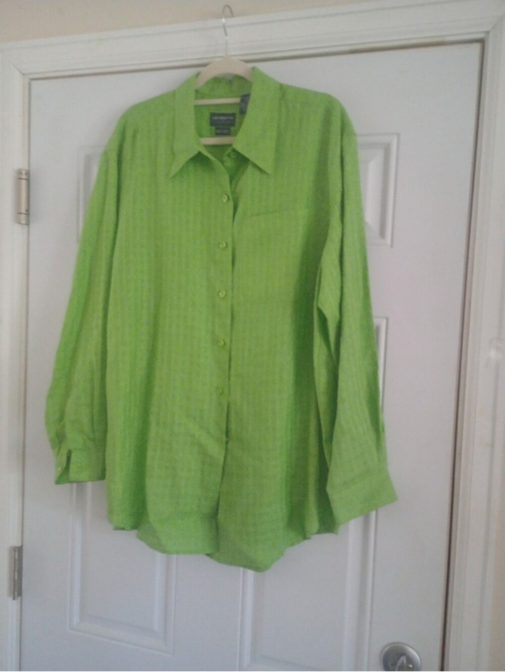 Liz Clairborne 100% Irish Linen Apple Green Shade Boyfriend Button Down Blouse L